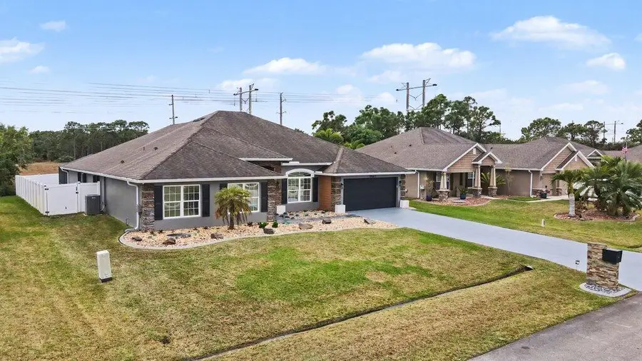 5867 NW Leah Drive, Port Saint Lucie, FL 34986 - Image #3