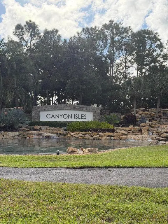 8909 Woodgrove Ridge Court, Boynton Beach, FL 33473 - Image #3