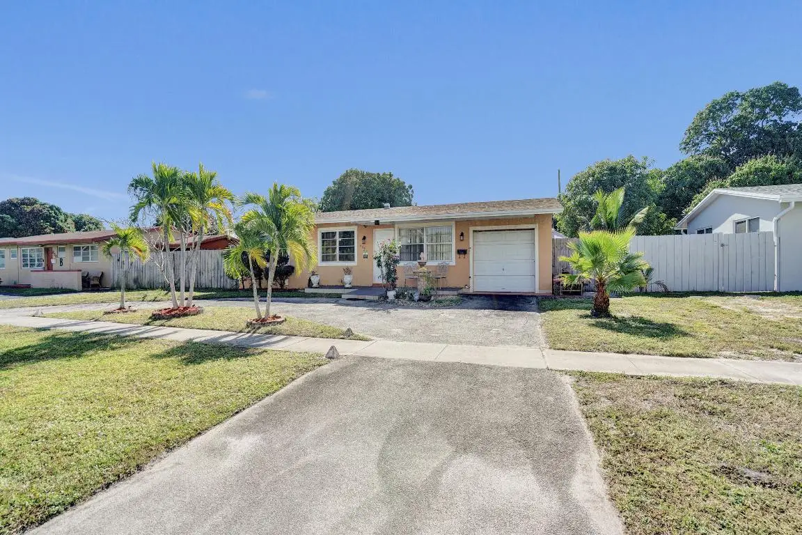 640 NE 24th Street, Pompano Beach, FL 33064 - Image #1