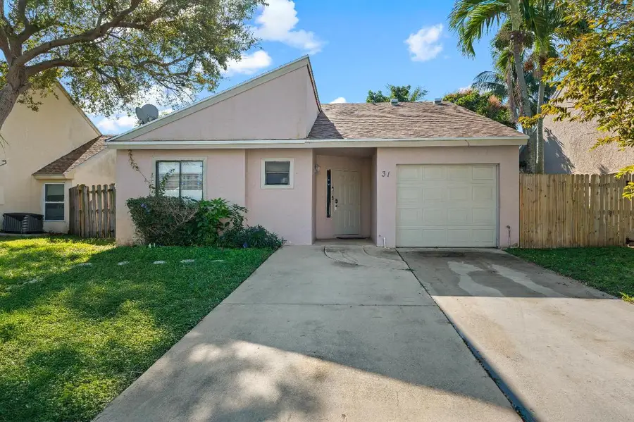 31 Peachtree Place, Boynton Beach, FL 33436 - Image #2