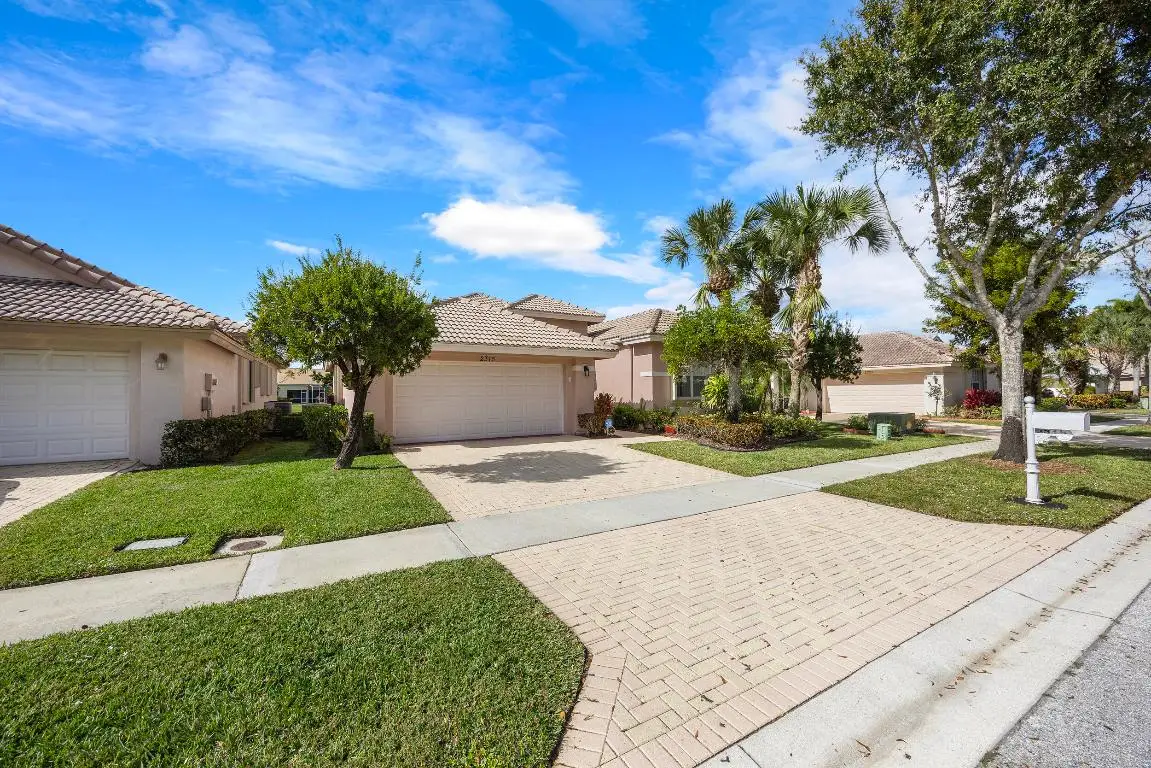2315 Sailfish Cove Dr, West Palm Beach, FL 33411 - Image #1