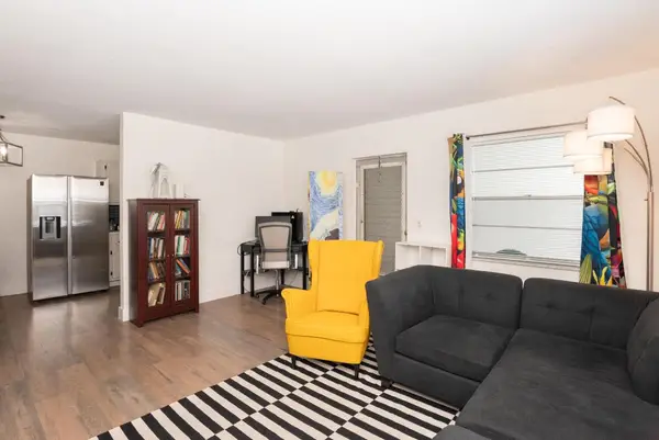 401 N J Street #9, Lake Worth Beach, FL 33460