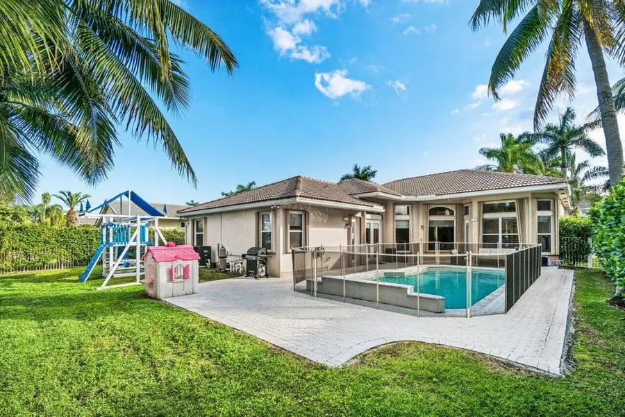 9641 Parkview Avenue, Boca Raton, FL 33428 - Image #2