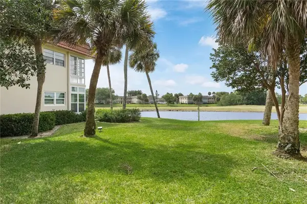 31 Vista Gardens Trail #105, Vero Beach, FL 32962