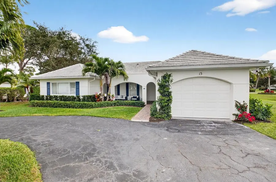 13 Acacia Drive, Boynton Beach, FL 33436 - #2