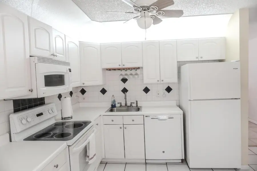 4520 Feivel Road #49, West Palm Beach, FL 33417 - Image #3