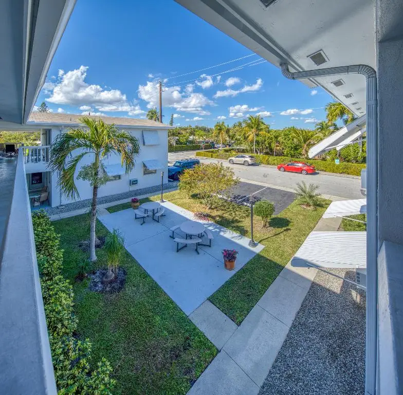 315 7th Avenue S #1b, Lake Worth Beach, FL 33460 - Image #1