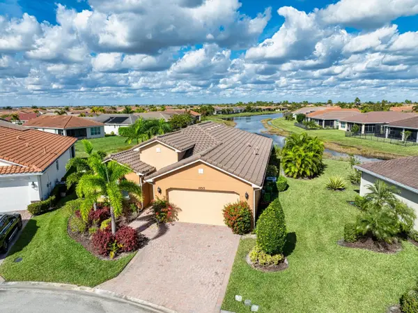 10313 SW Fernwood Avenue, Port St Lucie, FL 34987