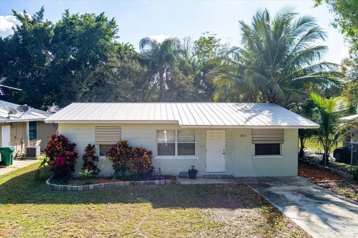 1813 Edgevale Road, Fort Pierce, FL 34982 - Image #1