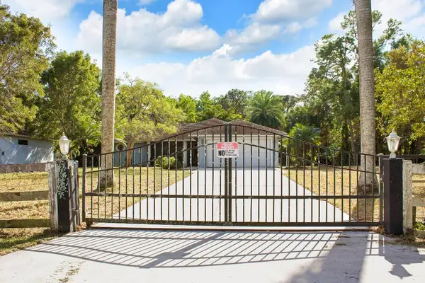 18268 49th Street N, Loxahatchee, FL 33470