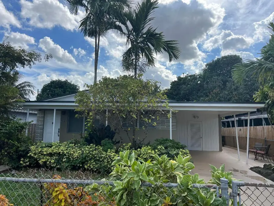 766 E 36th Street, Hialeah, FL 33013 - Image #2