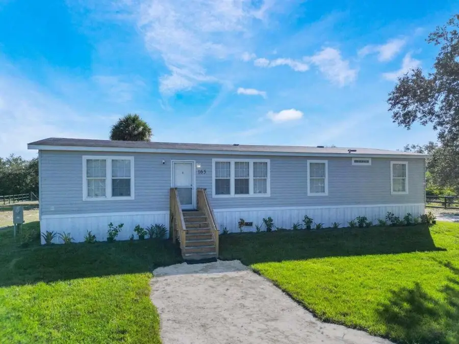 165 S Zambria Street, Clewiston, FL 33440 - Image #2