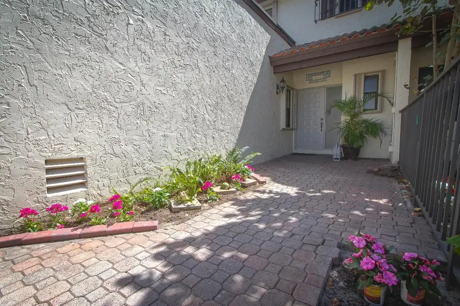 454 Ashwood Place, Boca Raton, FL 33431 - #2