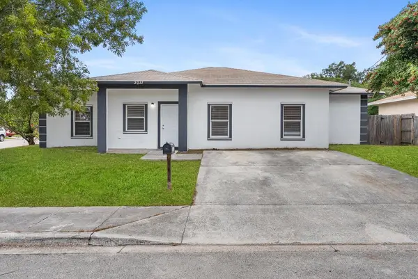 3011 Avenue M, Riviera Beach, FL 33404