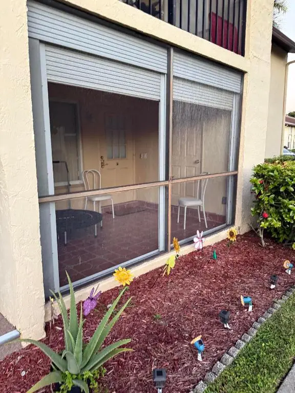 311 Pine Ridge Circle #B-1, Greenacres, FL 33463 - Image #2