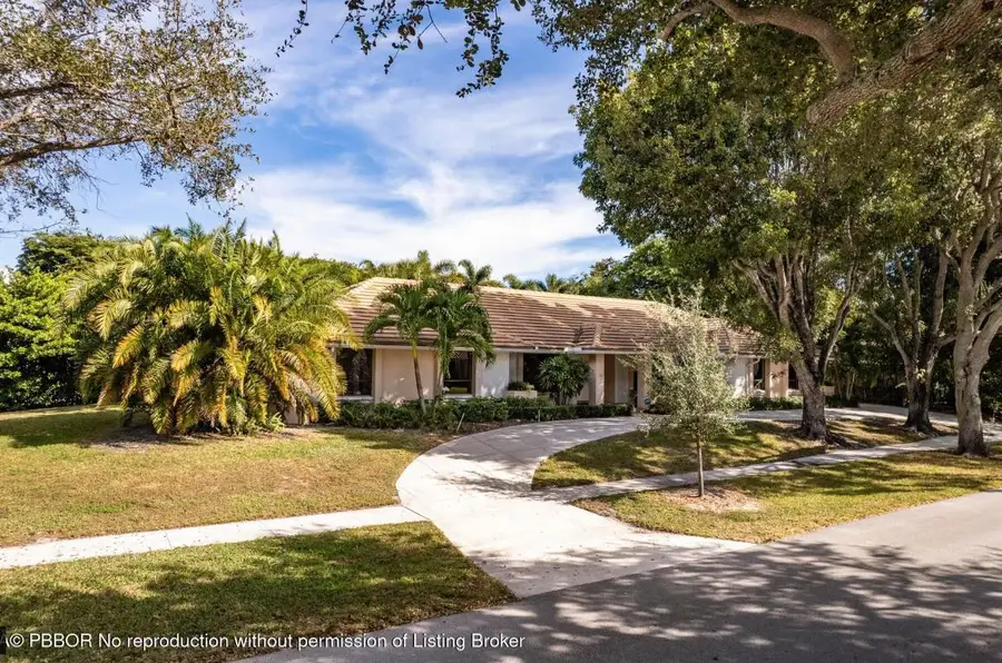 2812 Embassy Drive, West Palm Beach, FL 33401 - Image #2