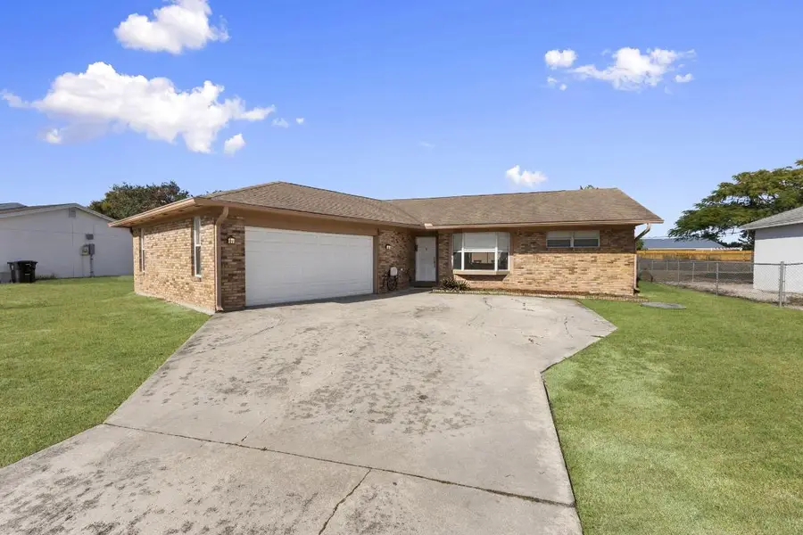 449 SE Oakridge Drive, Port Saint Lucie, FL 34984 - #3