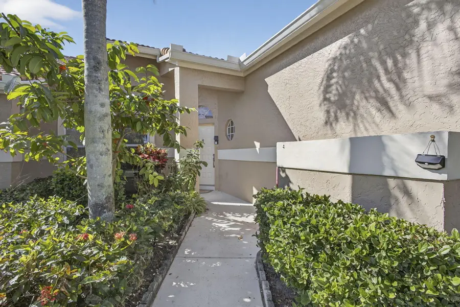 602 Sabal Palm Lane, Palm Beach Gardens, FL 33418 - #3