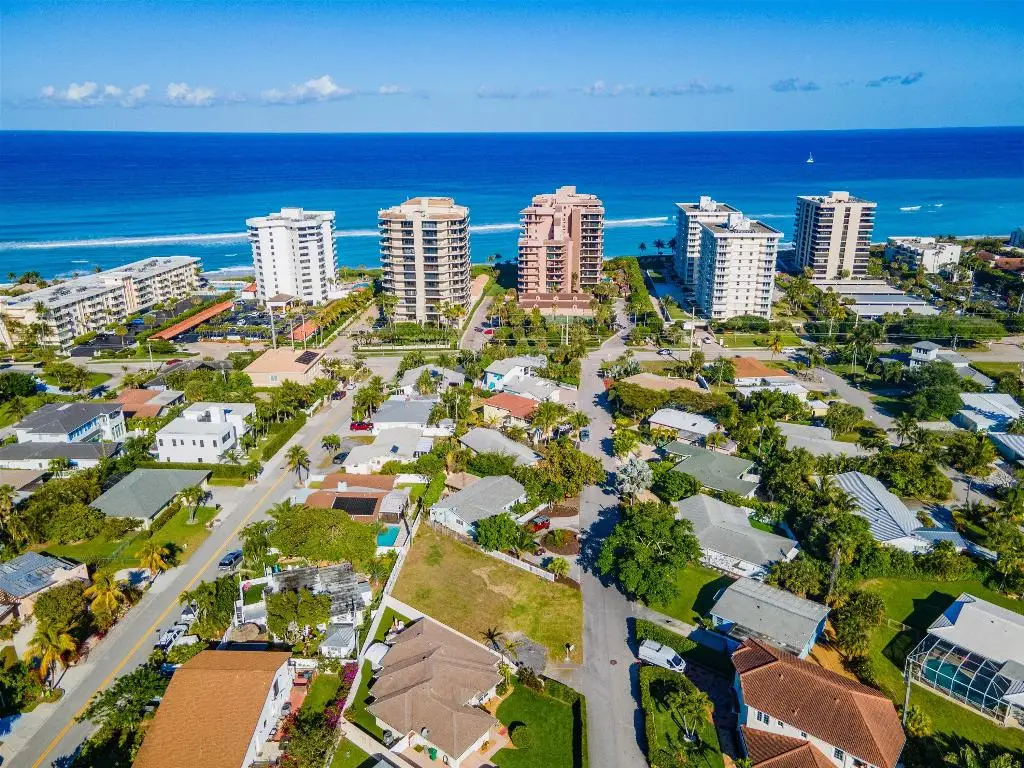 451 Neptune Road, North Palm Beach, FL 33408 - #1