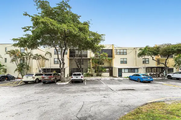 20200 W Country Club Drive #Ph-20, Aventura, FL 33180