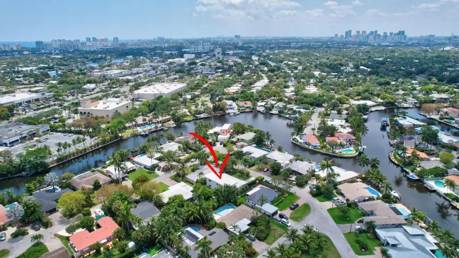 2112 NE 20th Avenue, Wilton Manors, FL 33305 - Image #3