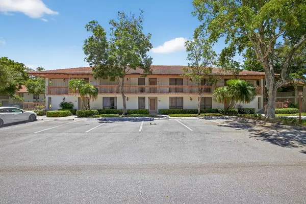 409 Brackenwood Lane S, Palm Beach Gardens, FL 33418