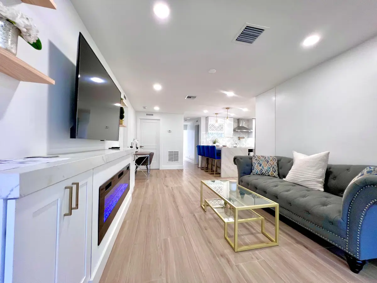 118 SW 9th Avenue #- Income $4,375, Delray Beach, FL 33444 - #1