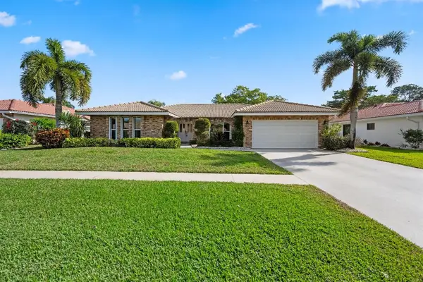 20203 Back Nine Drive, Boca Raton, FL 33498