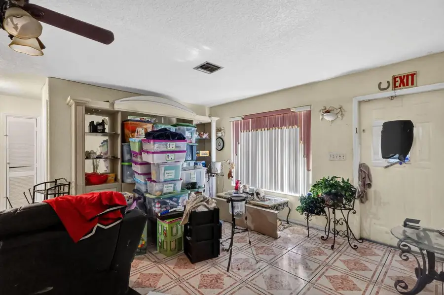 4963 Elmhurst Road, West Palm Beach, FL 33417 - Image #2