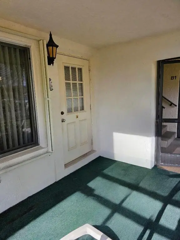 423 Pine Glen Lane #C-1, Greenacres, FL 33463 - Image #3