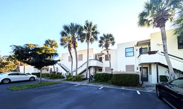 345 Springdale Drive, Bradenton, FL 34210