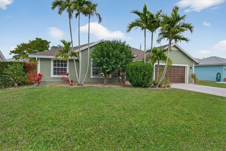 9275 SE Mercury Street, Hobe Sound, FL 33455 - Image #2
