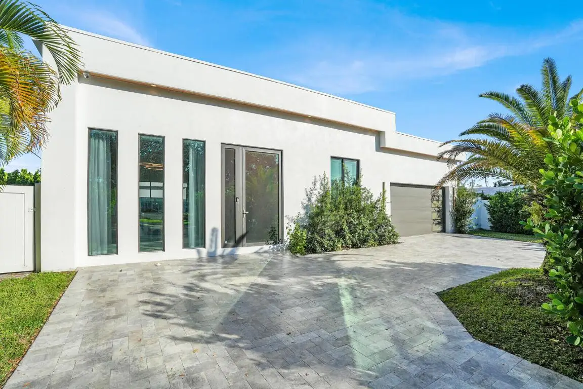 828 NW 2nd Avenue, Boca Raton, FL 33432 - #1