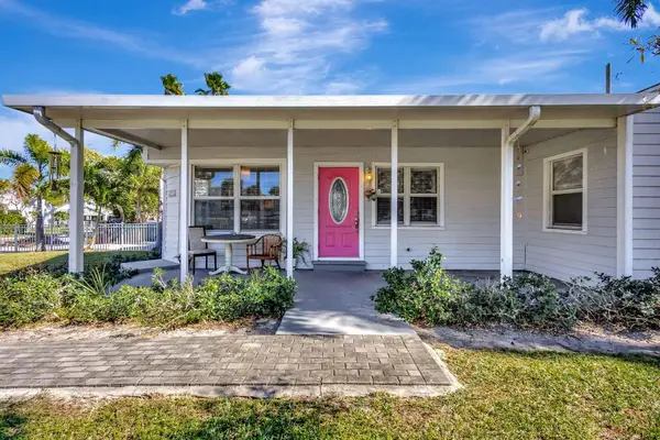 736 Rockland Drive, West Palm Beach, FL 33405