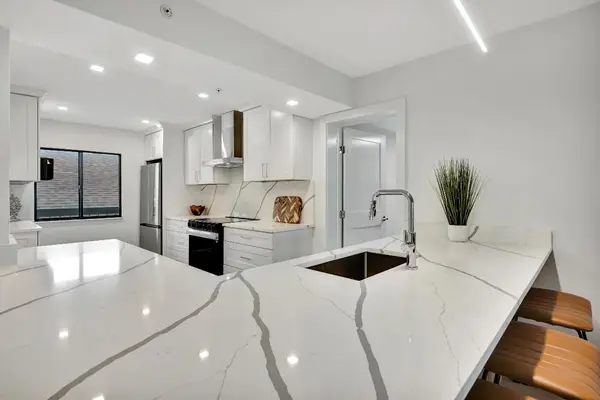 501 Seafarer Circle #204, Jupiter, FL 33477