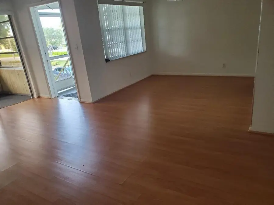 110 Stratford H, West Palm Beach, FL 33417 - #3