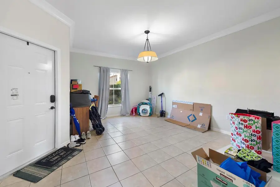 286 Lake Monterey Circle, Boynton Beach, FL 33426 - #2