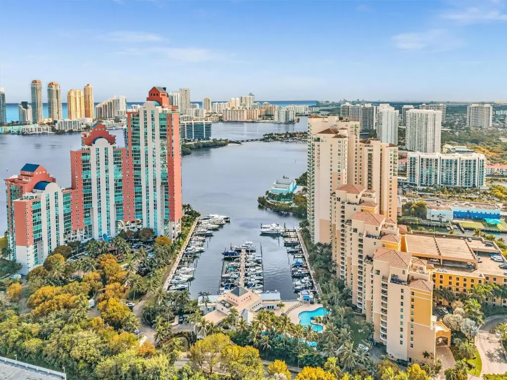 3330 NE 190th Street #1011, Aventura, FL 33180 - #1