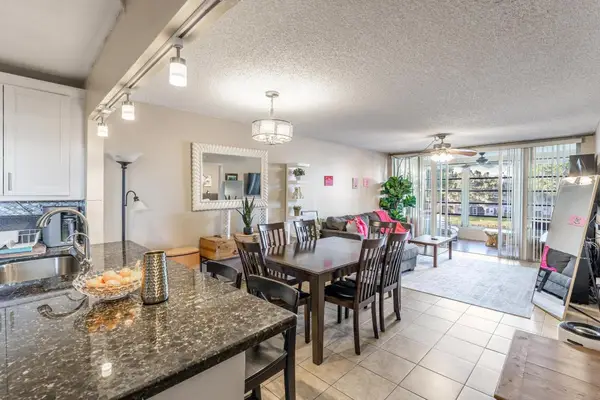 9235 Lagoon Place #302, Davie, FL 33324