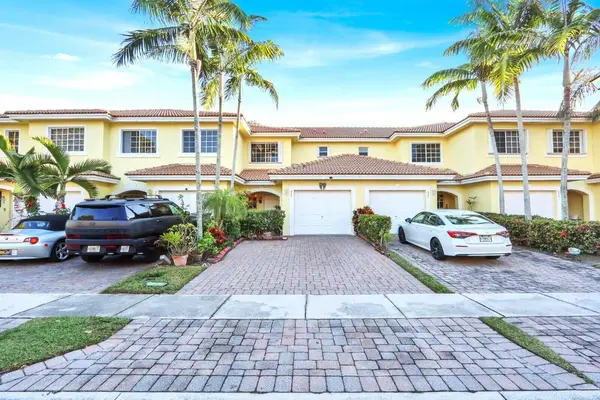 944 Imperial Lake Road, West Palm Beach, FL 33413