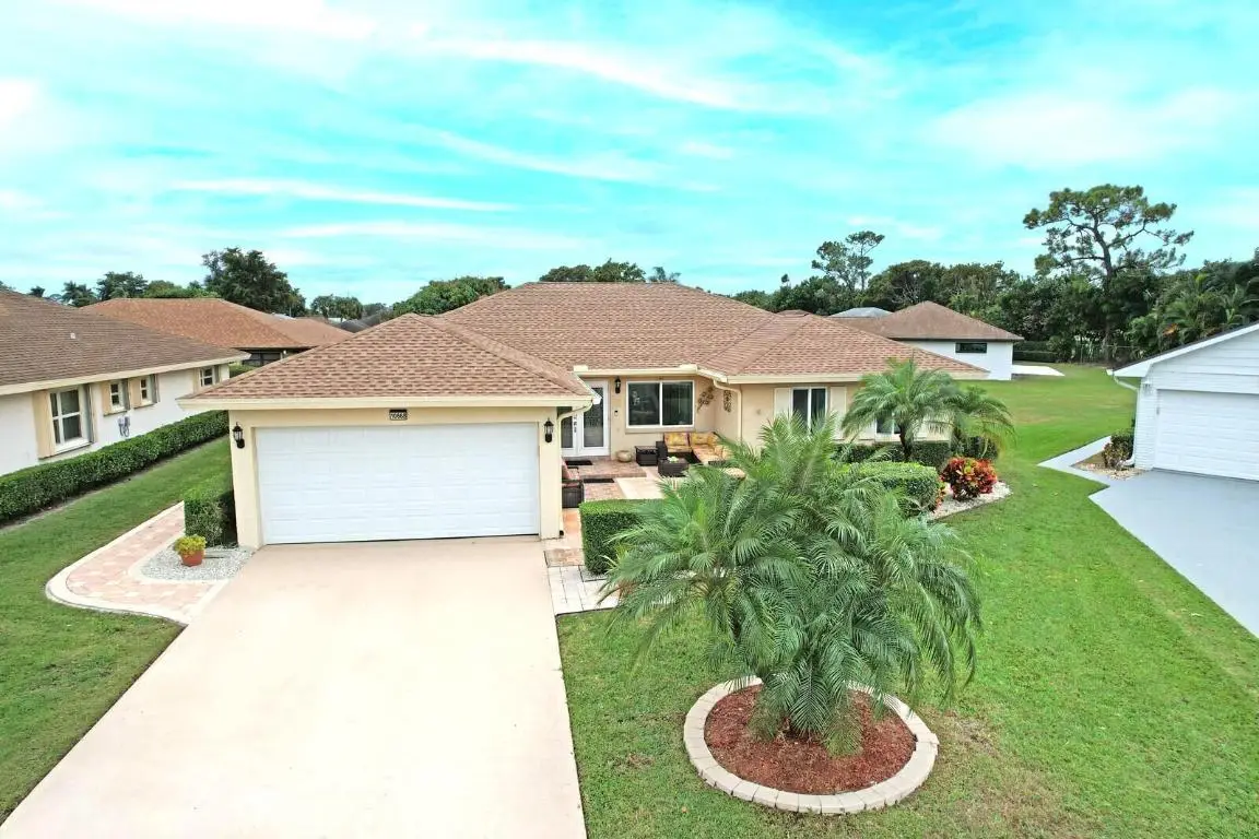 10668 S Greentrail Drive S, Boynton Beach, FL 33436 - #1