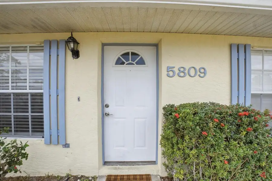 5809 Killarney Avenue, Fort Pierce, FL 34951 - #2