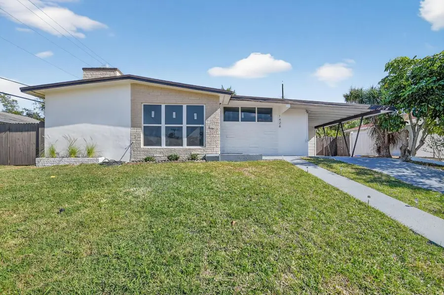 1426 Hillcrest Dr Drive, Lake Worth Beach, FL 33461 - #2