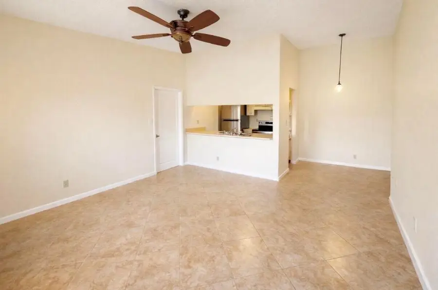 9480 Boca Cove Circle #415, Boca Raton, FL 33428 - Image #2