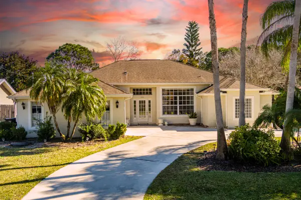 1443 SE Proctor Lane, Port St Lucie, FL 34983