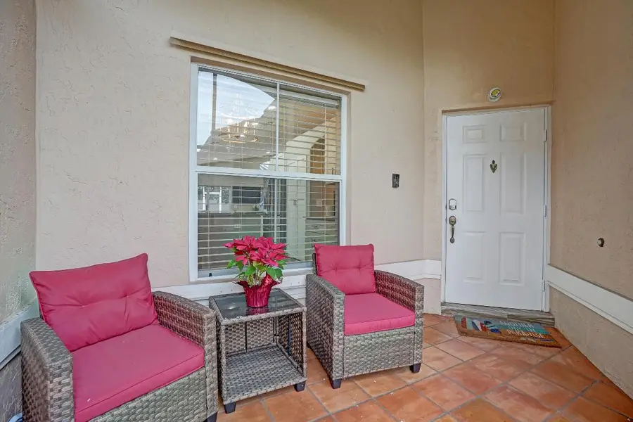 6332 Barton Creek Circle, Lake Worth, FL 33463 - Image #2