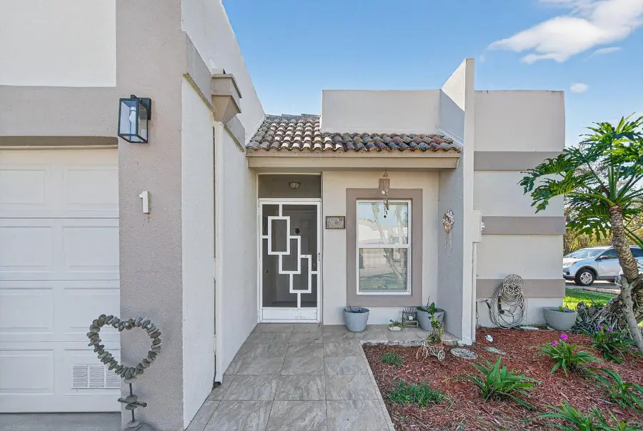 9200 Fairbanks Lane #1, Boca Raton, FL 33496 - Image #3