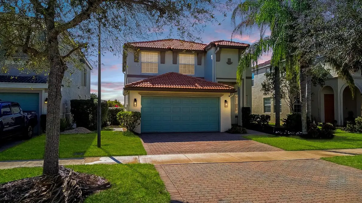 12017 SW Knightsbridge Lane, Port Saint Lucie, FL 34987 - #1