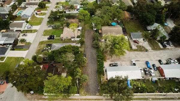 3630 S Haverhill Road, Greenacres, FL 33463