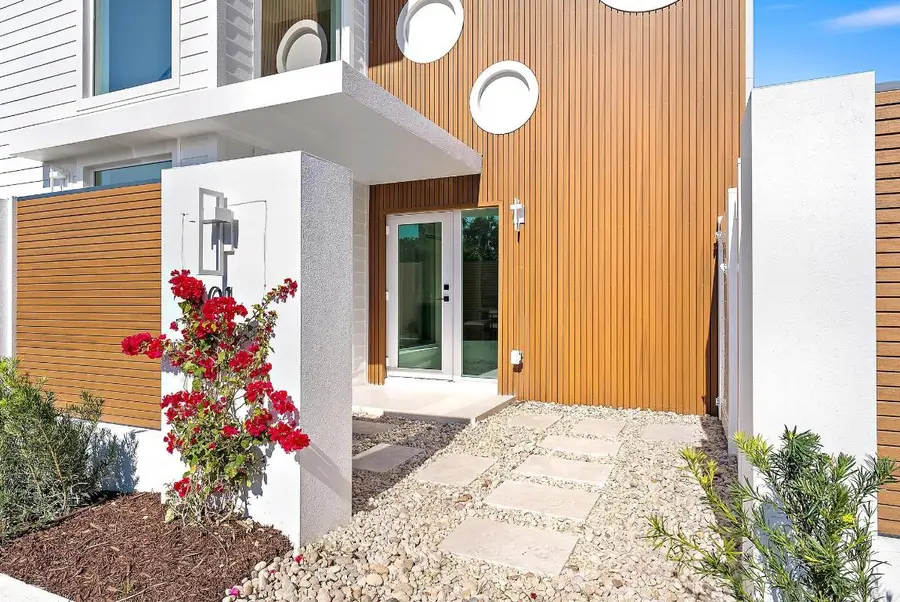 107 Sandal Lane #2, Riviera Beach, FL 33404 - #2